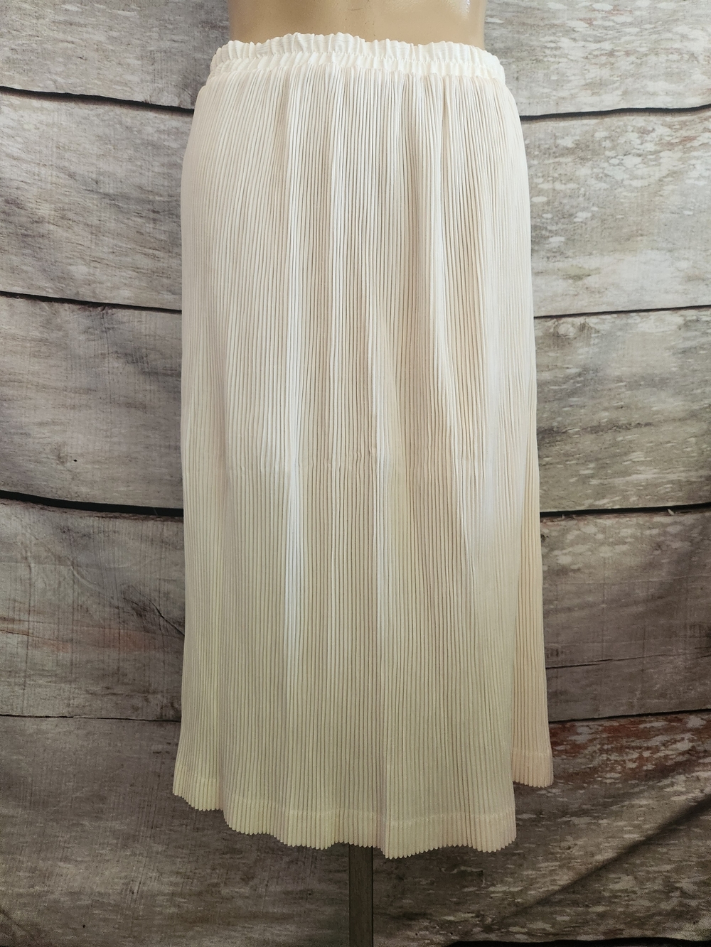 Women's Vintage Cream Pleated Midi Skirt